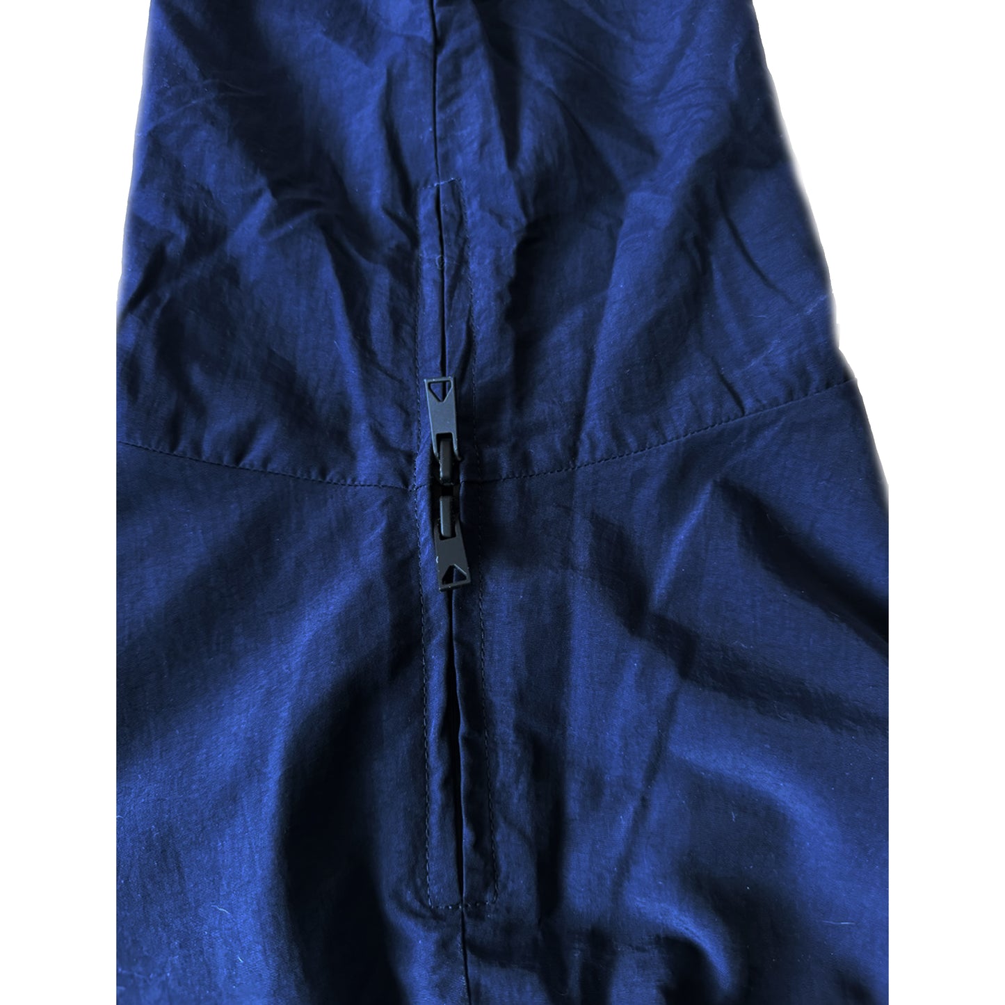LONDON (Navy)