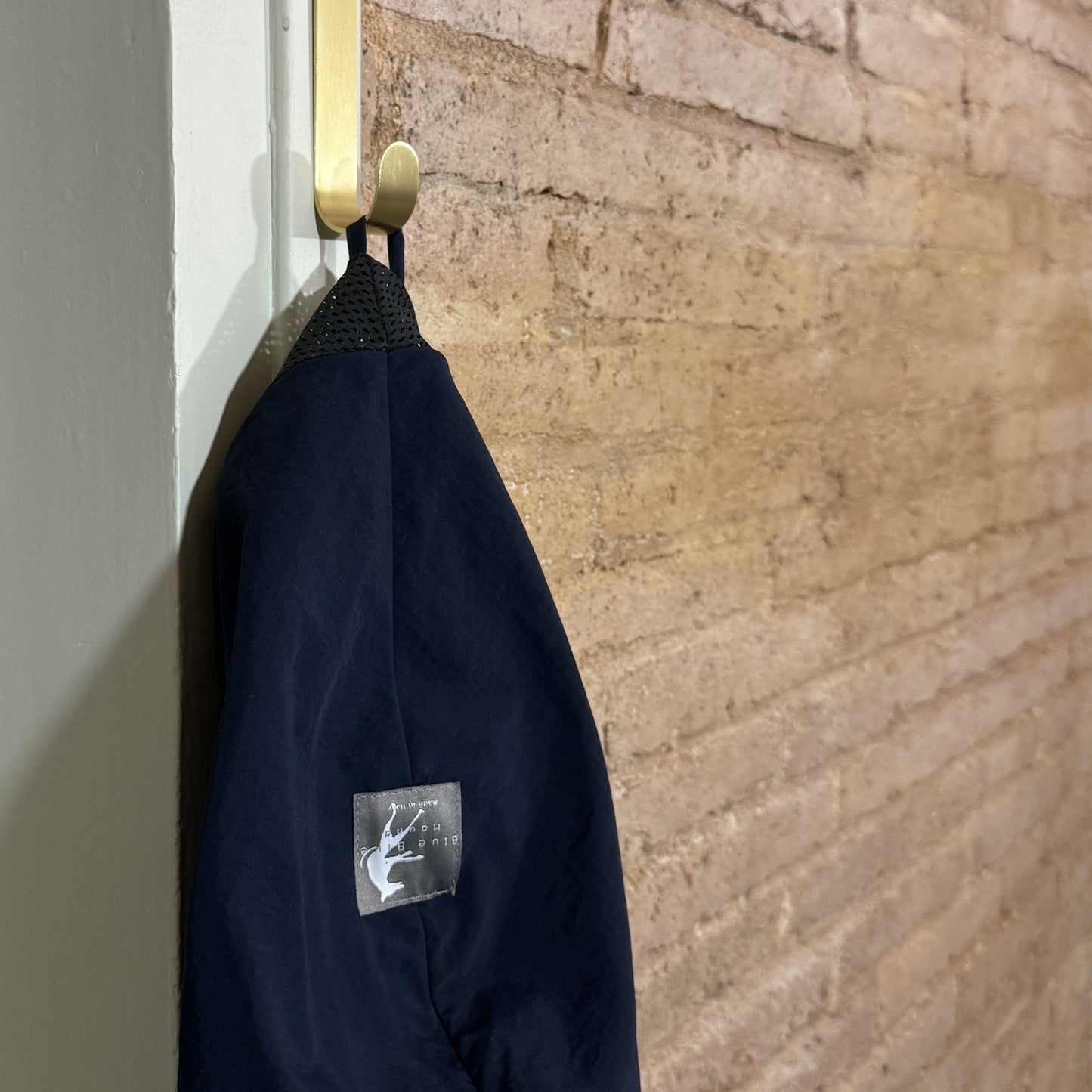 LONDON (Navy)